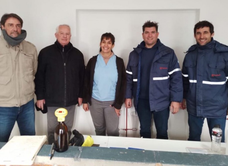Coopelectric mont un laboratorio para analizar el agua
